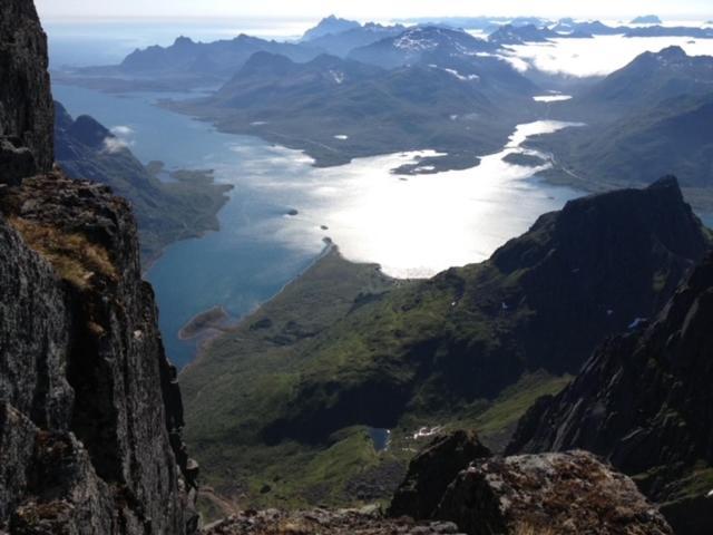 סבולבאר Unique And Charming House At The Foot Of Lofoten'S Highest Mountain מראה חיצוני תמונה